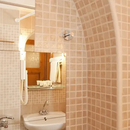 Ξενοδοχείο με διαμερίσματα Vista Mare Ημεροβίγλι